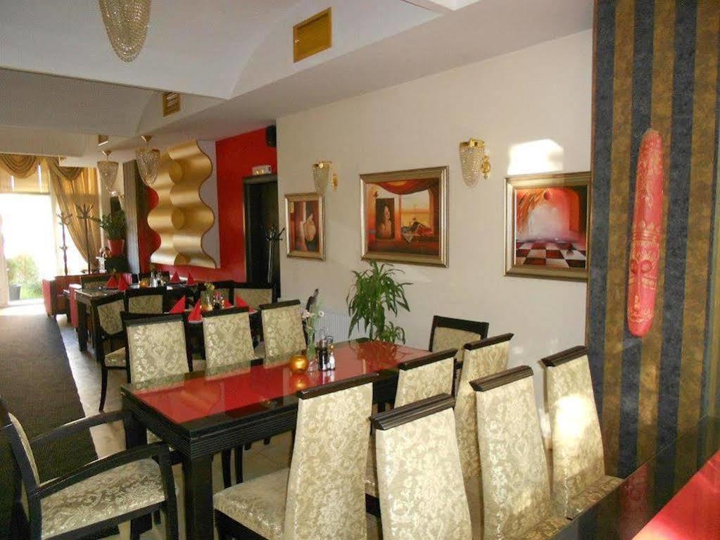 Gala-Garden Hotel Bitola Exterior foto