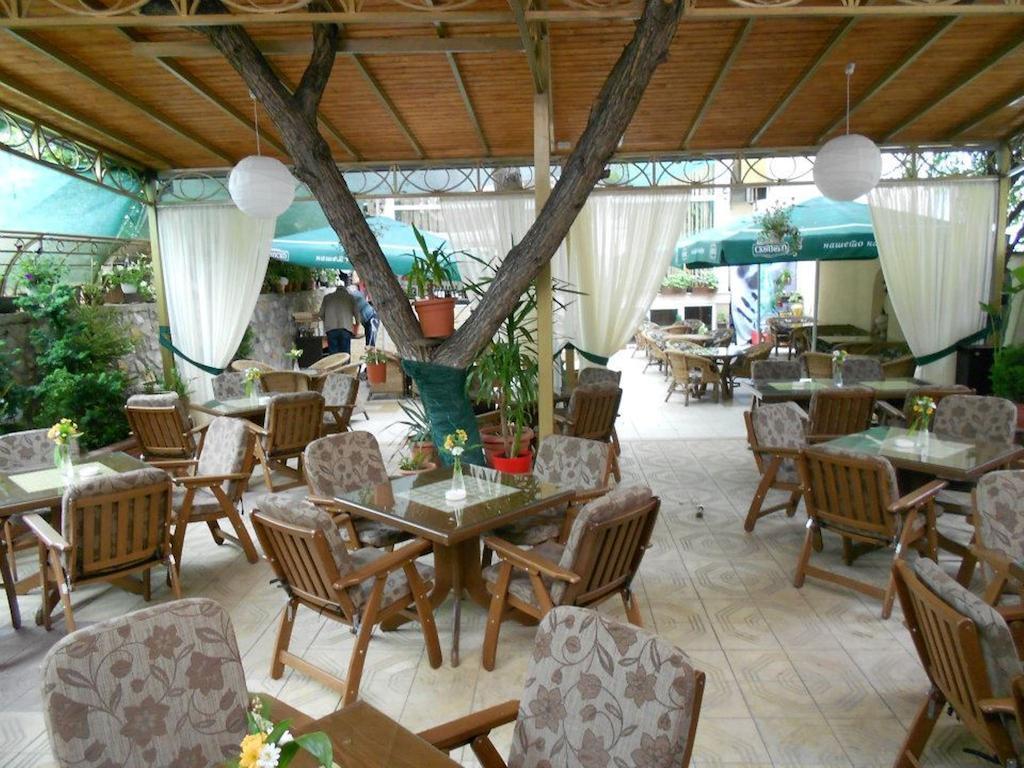 Gala-Garden Hotel Bitola Exterior foto